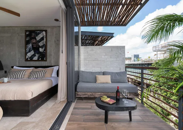 Amazing Penthouse Private Pool Close To