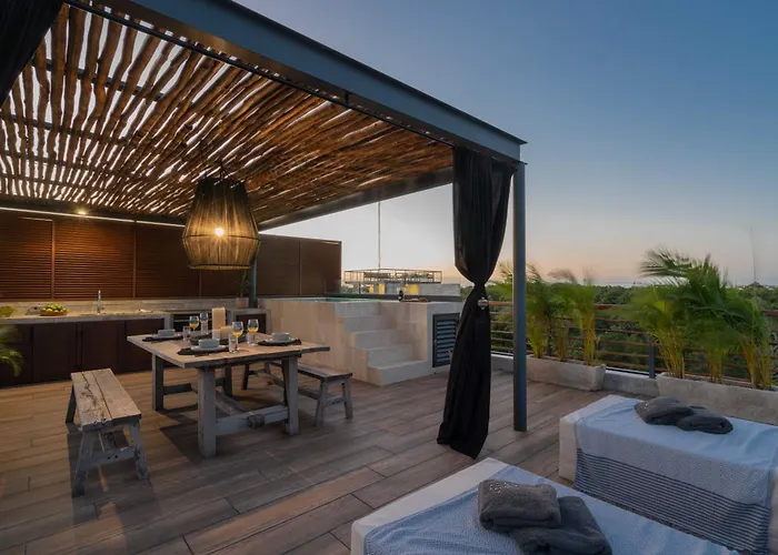 Amazing Penthouse Private Pool Close To *